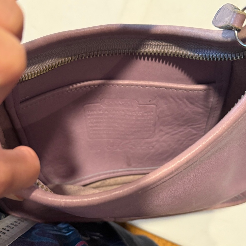 Coach Vintage Shoulder Bag - Picture 6 of 6